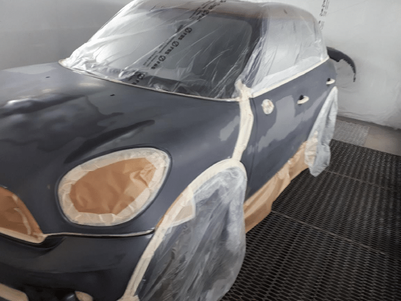 Tôlerie voitre noire